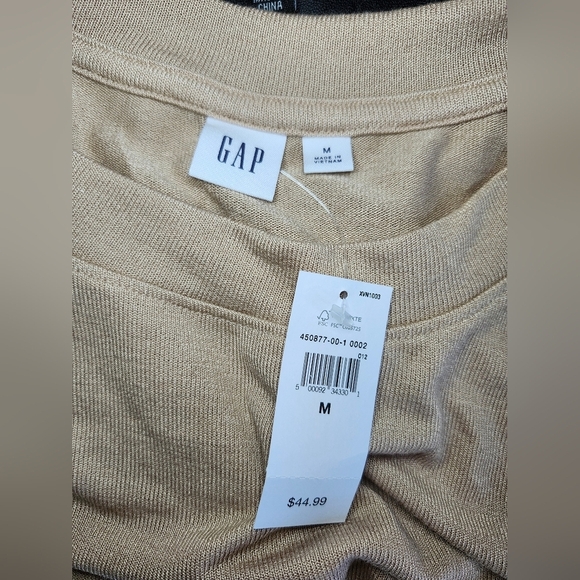 NWT Gap Tan Long Sleeve Shirt with Ruffle Details - Picture 4 of 5